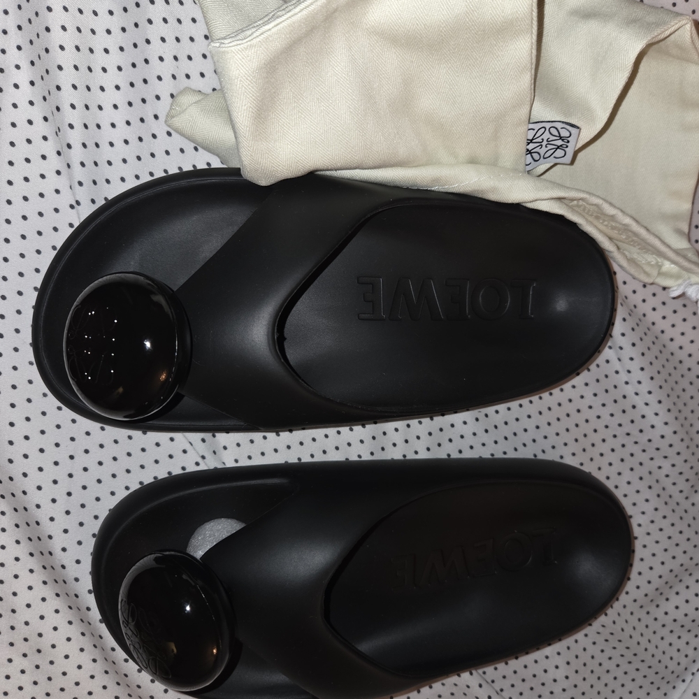 Loewe Black Balloon-Toe Slide Sandals